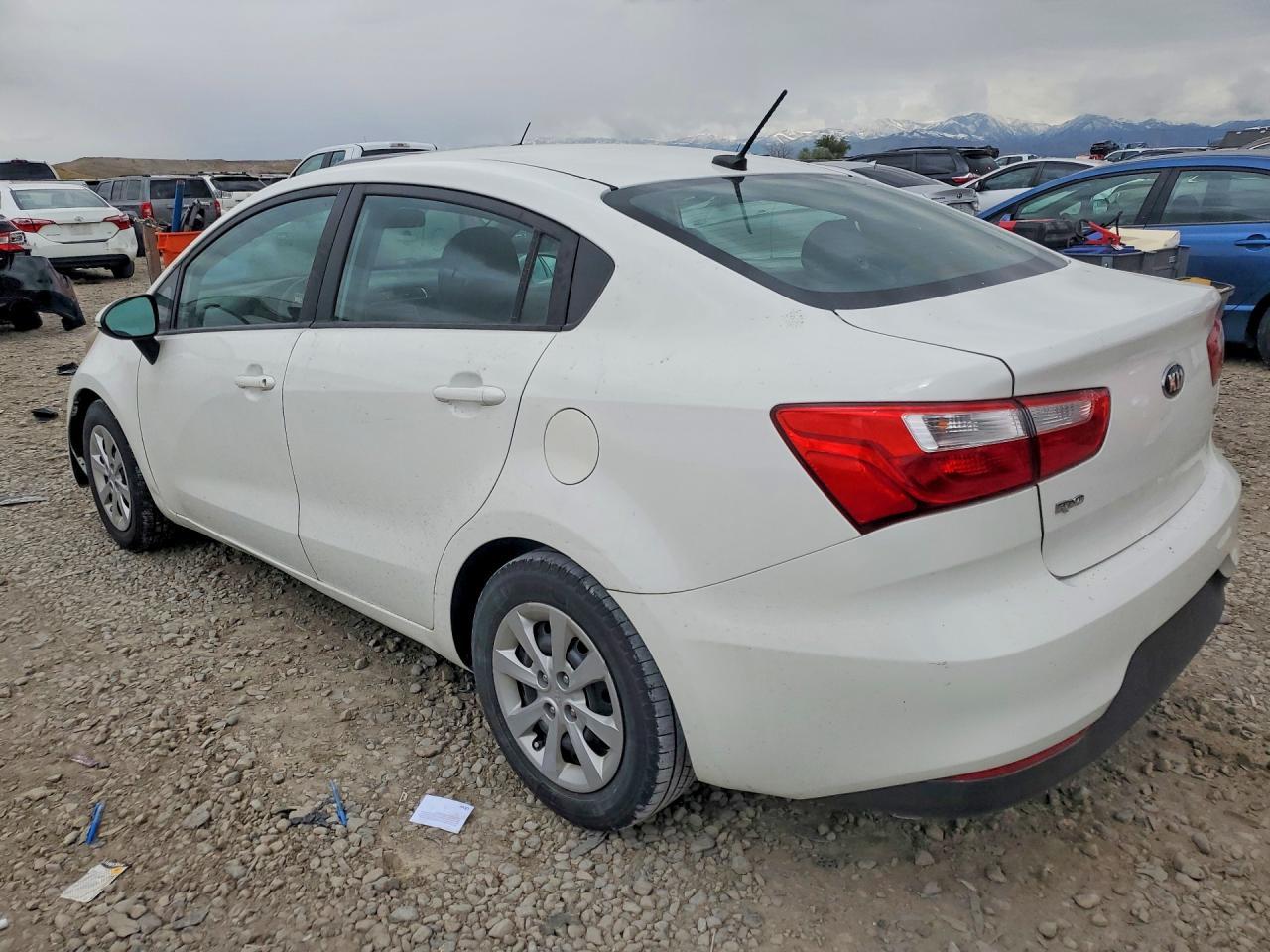 2017 Kia Rio Lx - Фото 2