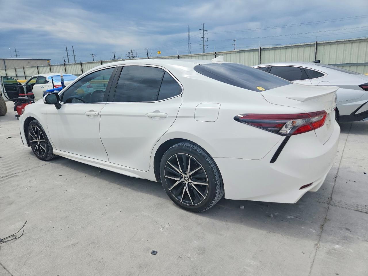 2021 Toyota Camry - Image 2
