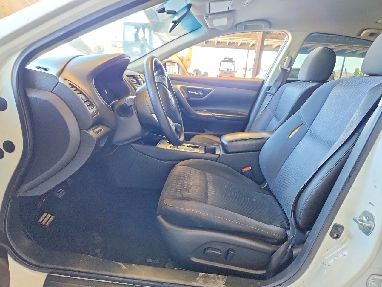 2016 Nissan Altima 2.5 S - Фото 7