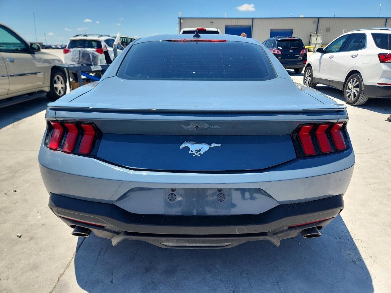 2024 Ford Mustang - Фото 6