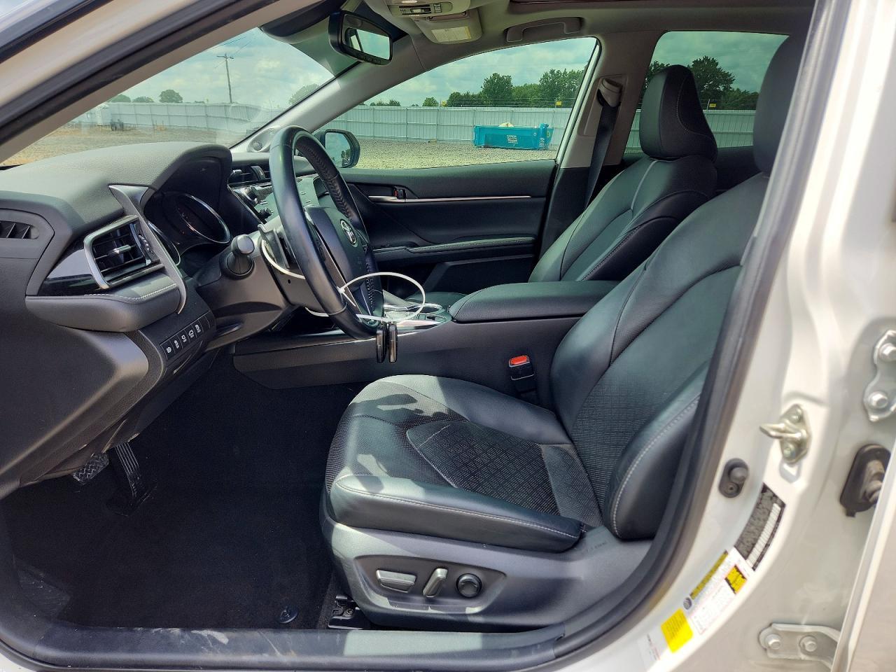 2020 Toyota Camry Xse V6 - Фото 7