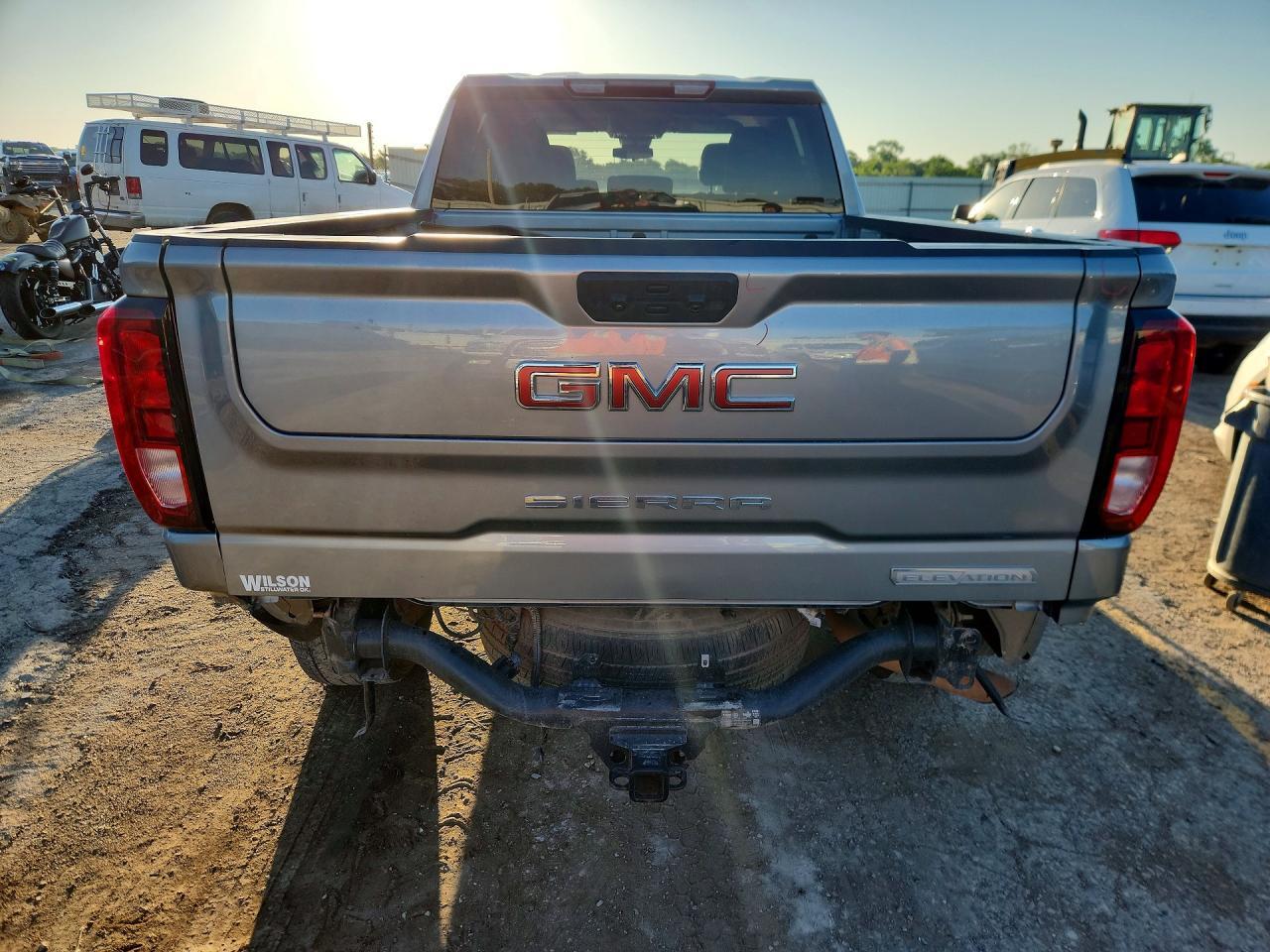 2024 GMC Sierra K1500 Elevation - Фото 6