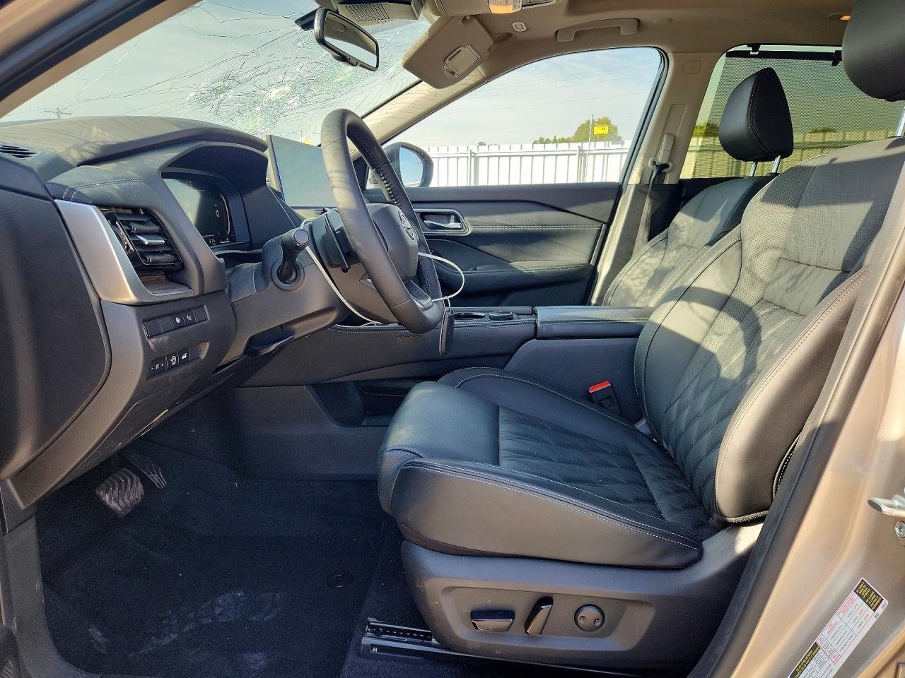 2026 Nissan Rogue Platinum - Фото 7