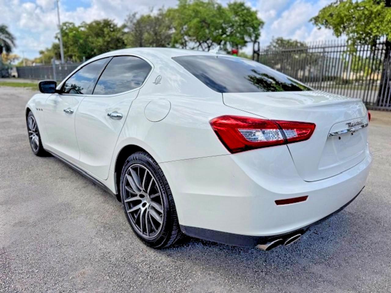 2015 Maserati Ghibli - Image 2