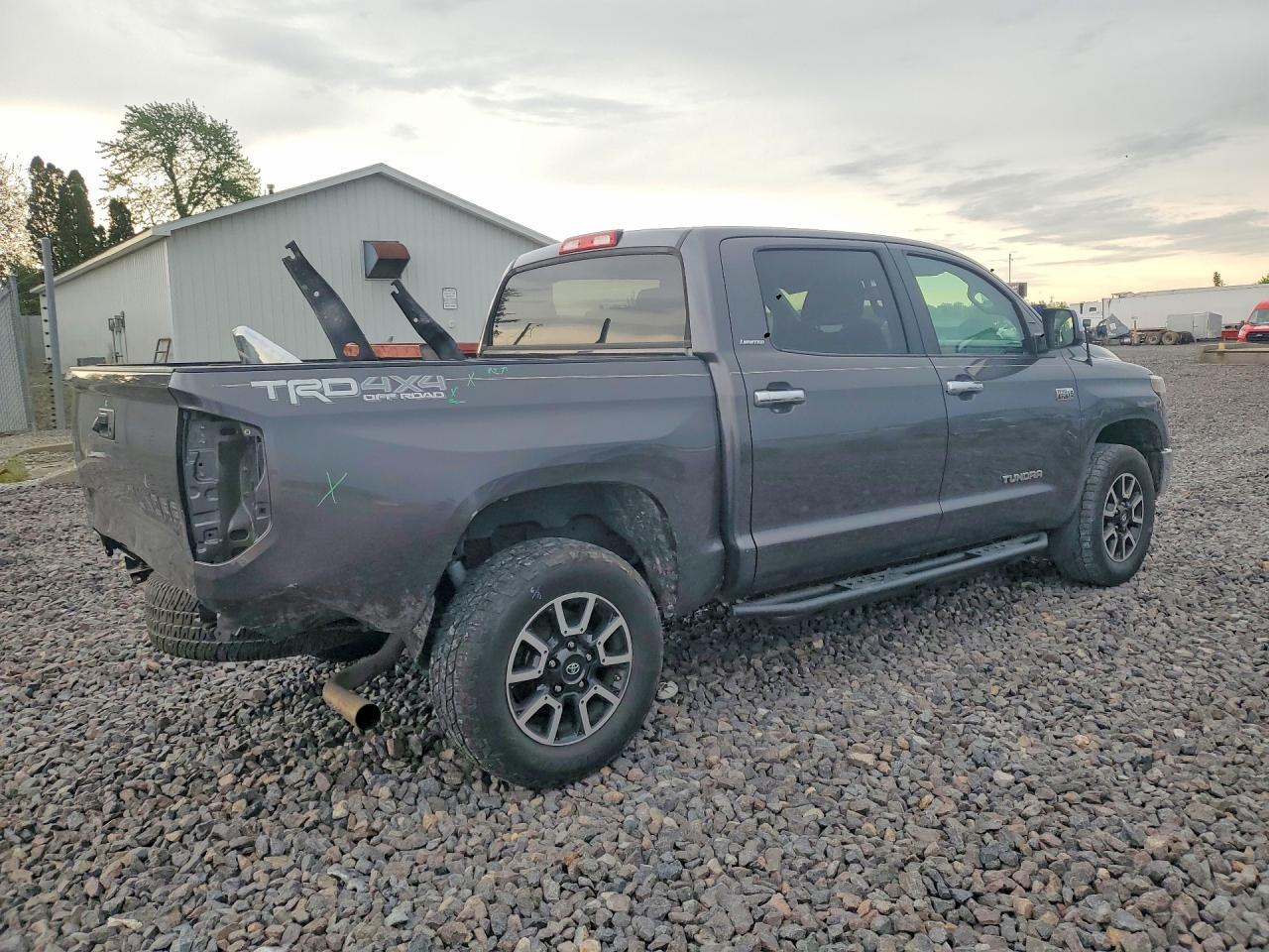 2018 Toyota Tundra - Фото 3