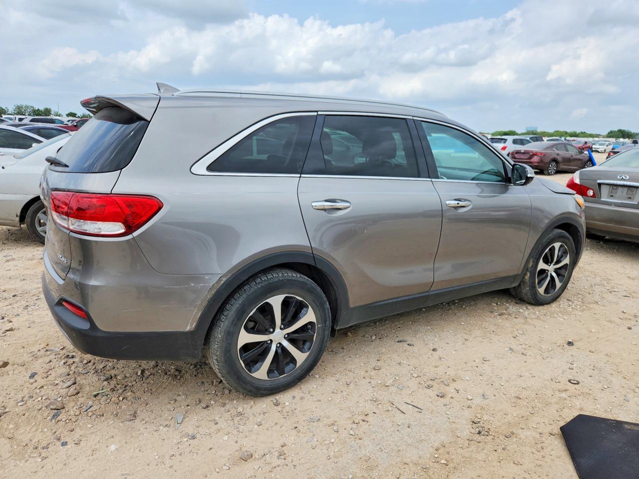 2017 Kia Sorento Ex - Фото 3