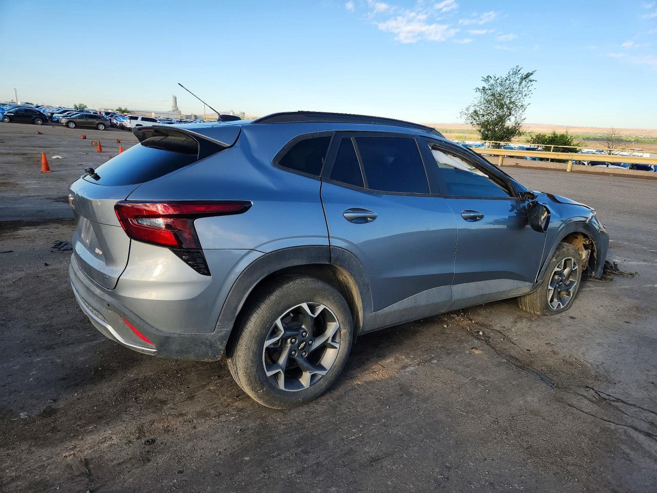2026 Chevrolet Trax 1Lt - Фото 3