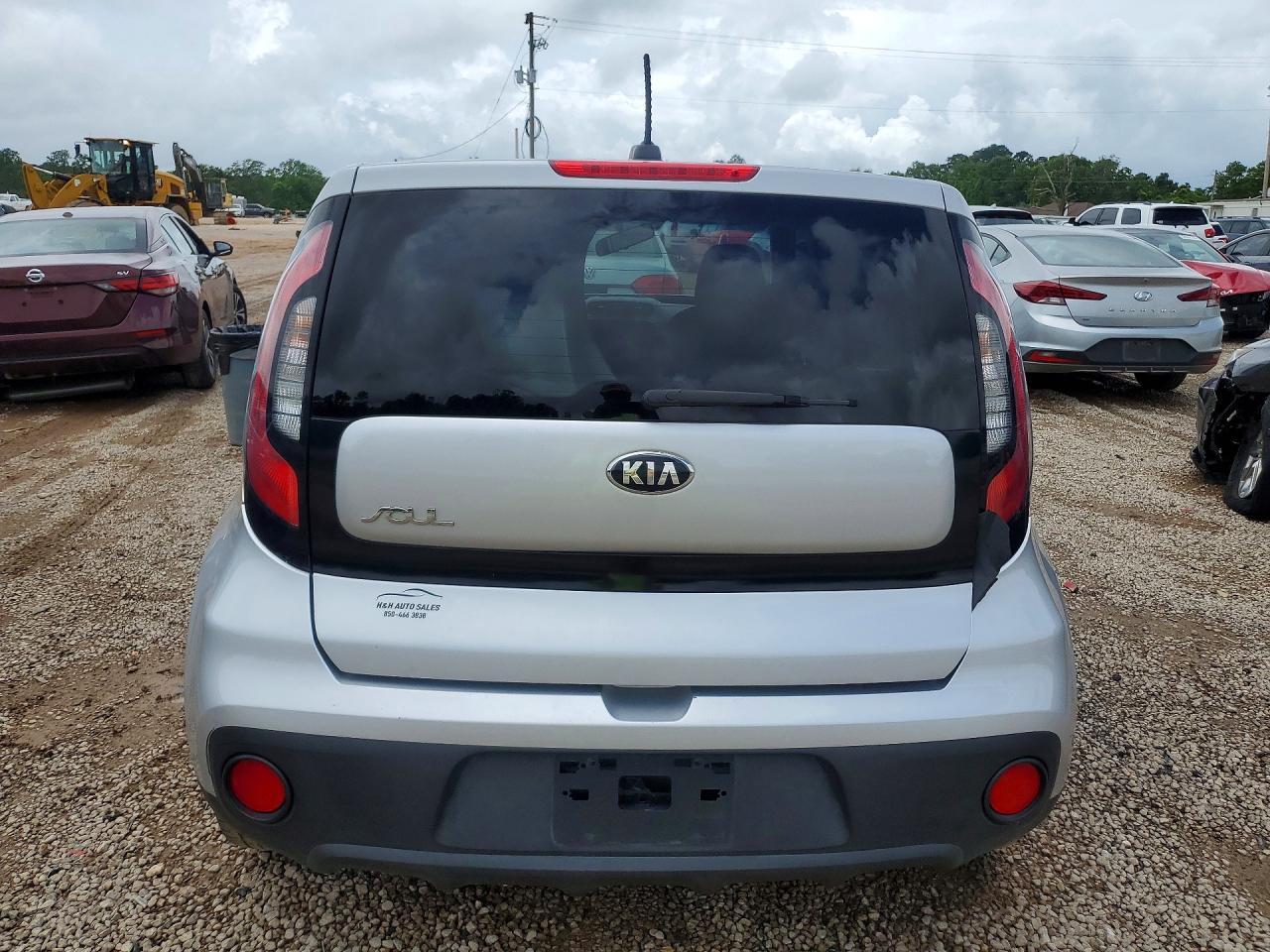 2017 Kia Soul Base - Фото 6
