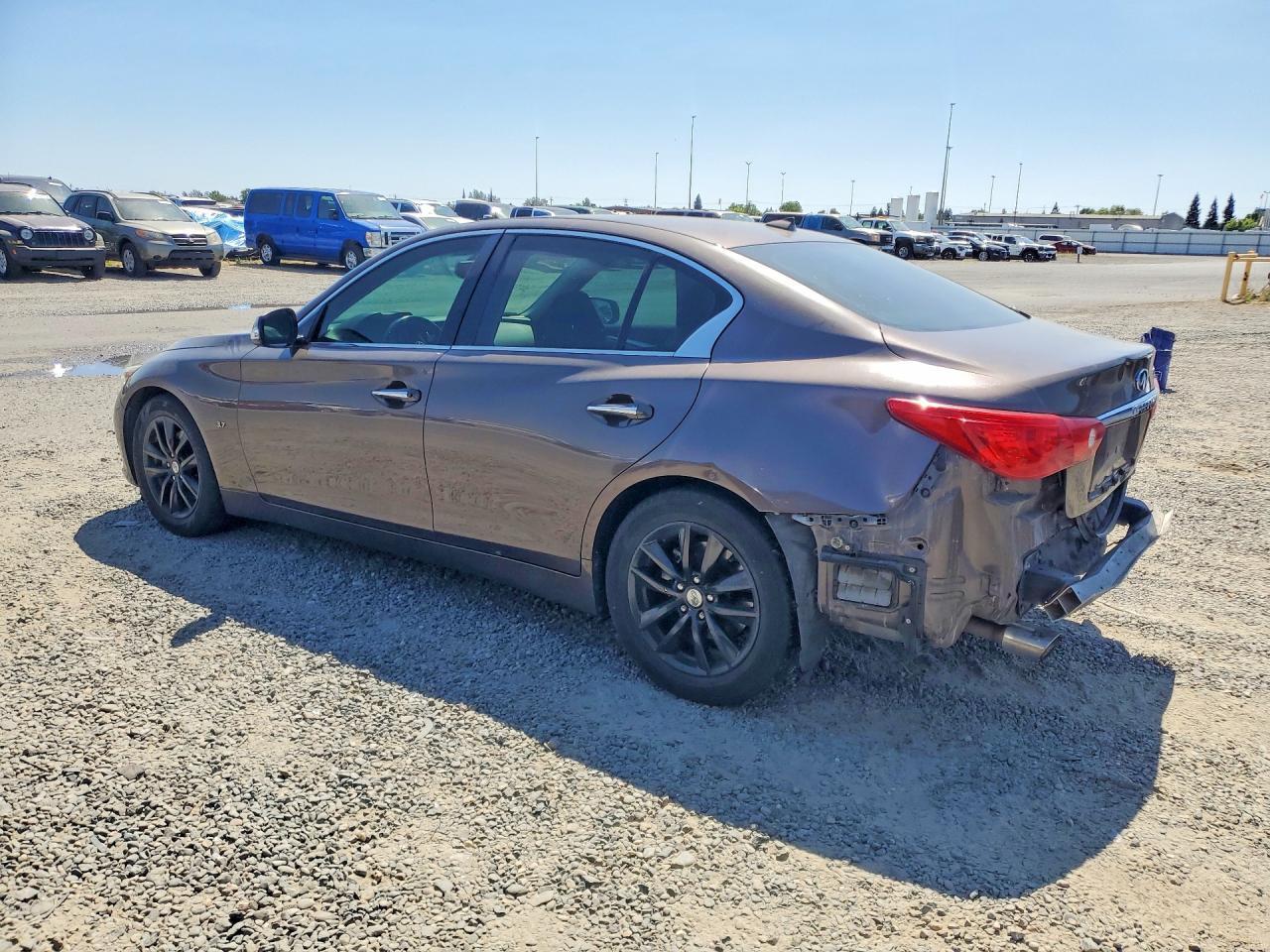 2015 Infiniti Q50 Premium - Фото 2