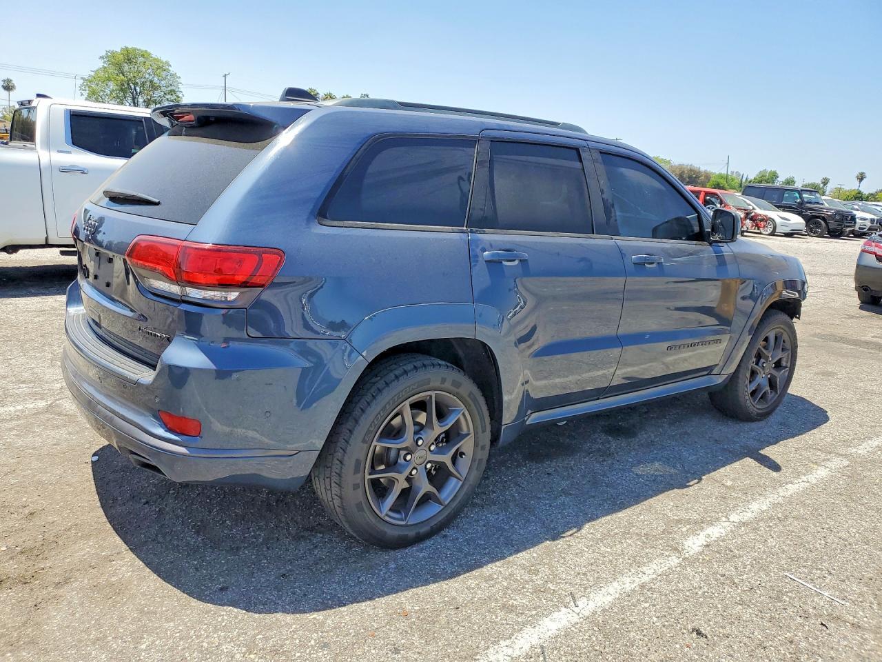 2020 Jeep Grand Cherokee Limited - Фото 3