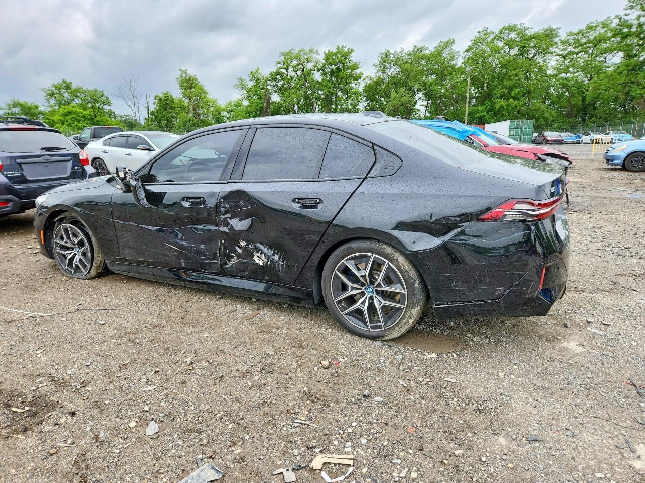 2024 BMW I5 M60 - Фото 2