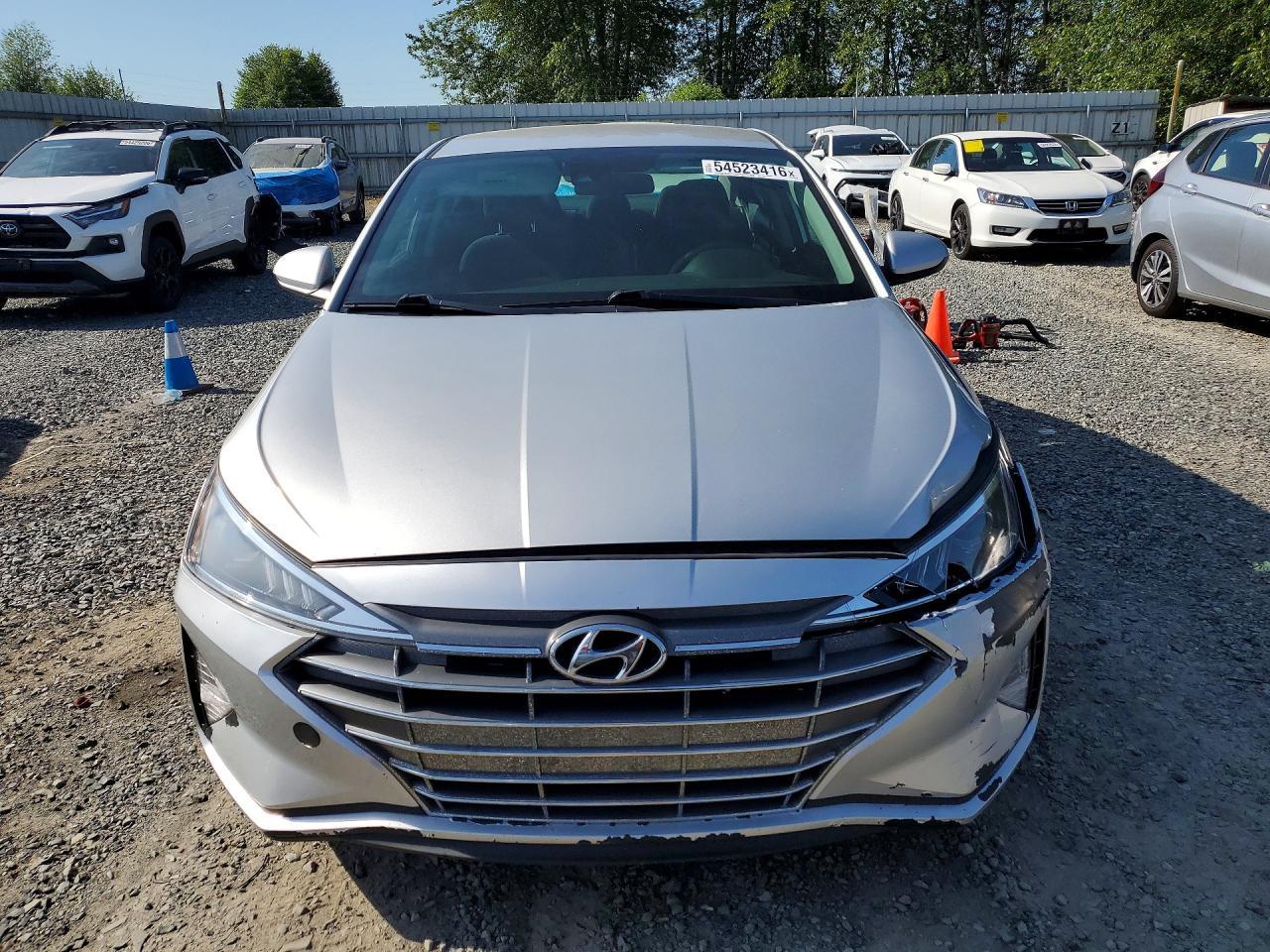 2019 Hyundai Elantra Sel - Фото 5