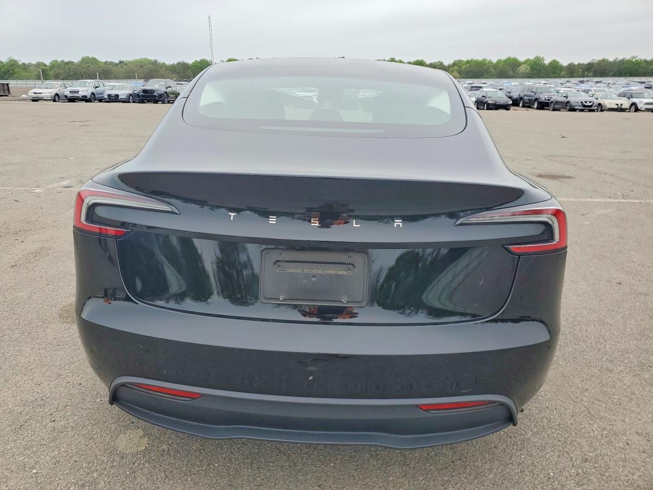 2024 Tesla Model 3 - Фото 6