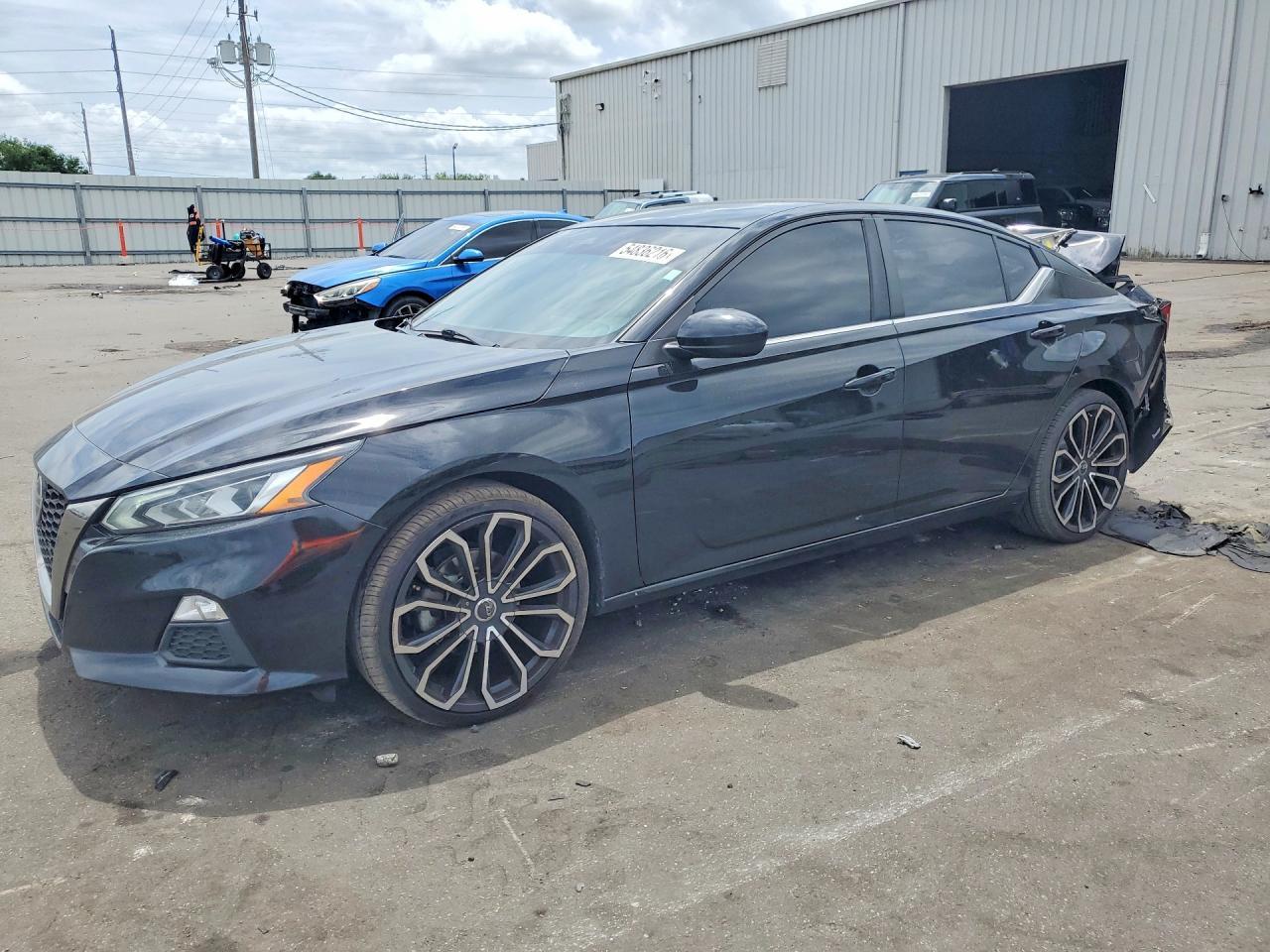 2021 Nissan Altima Sr