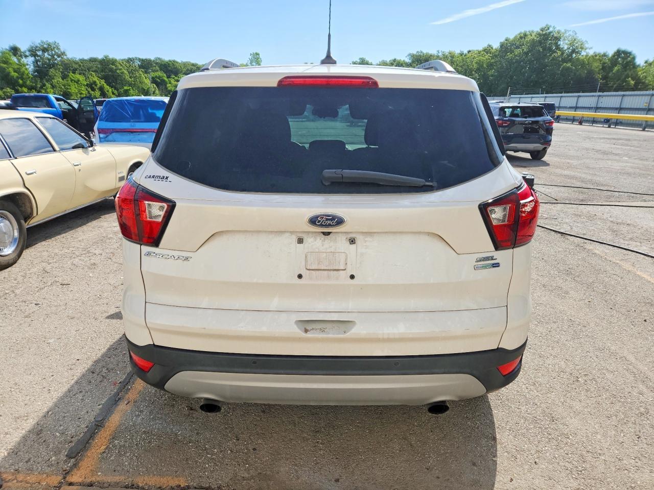 2019 Ford Escape Sel - Фото 6