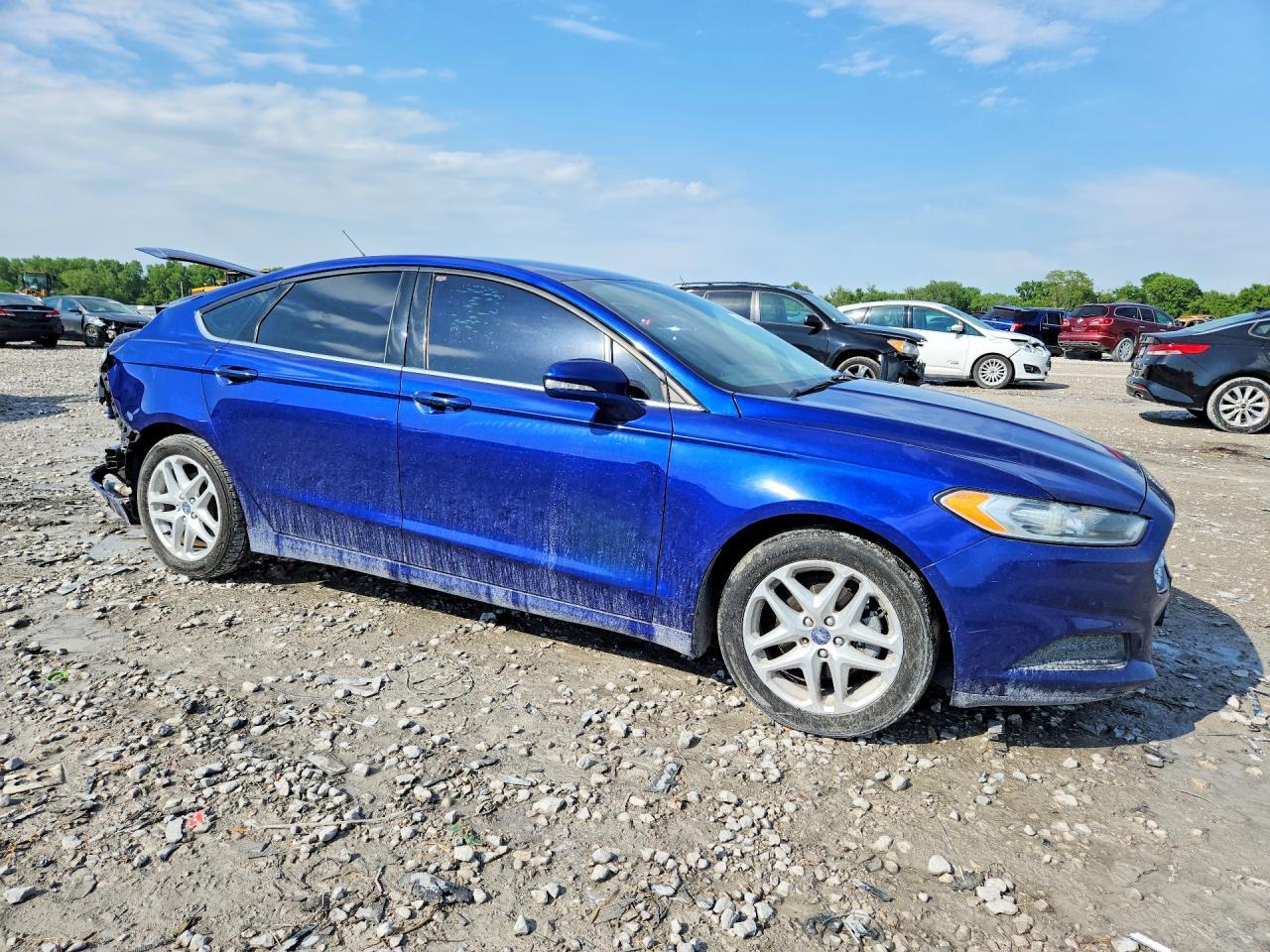 2015 Ford Fusion Se - Фото 4