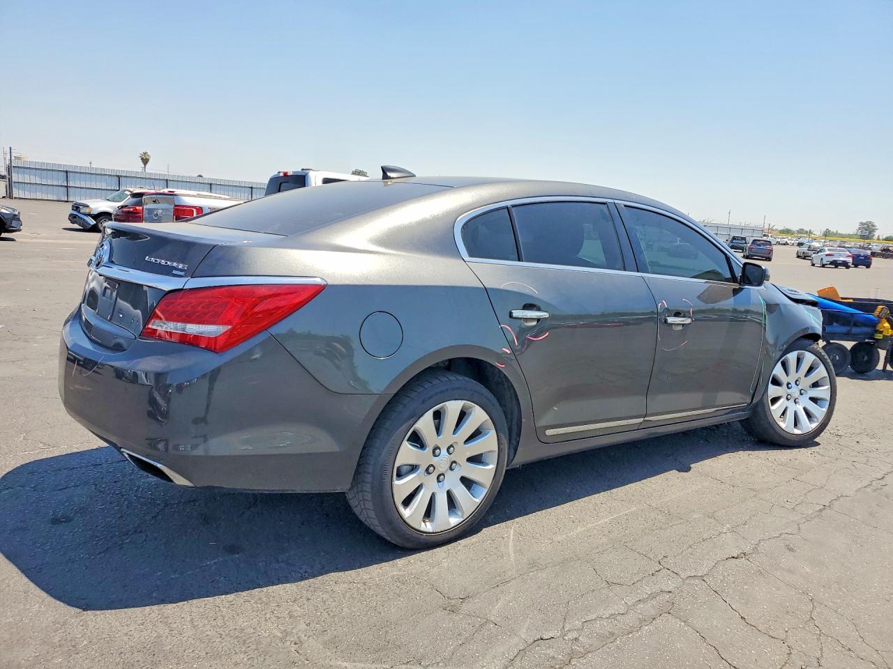 2016 Buick Lacrosse - Image 3