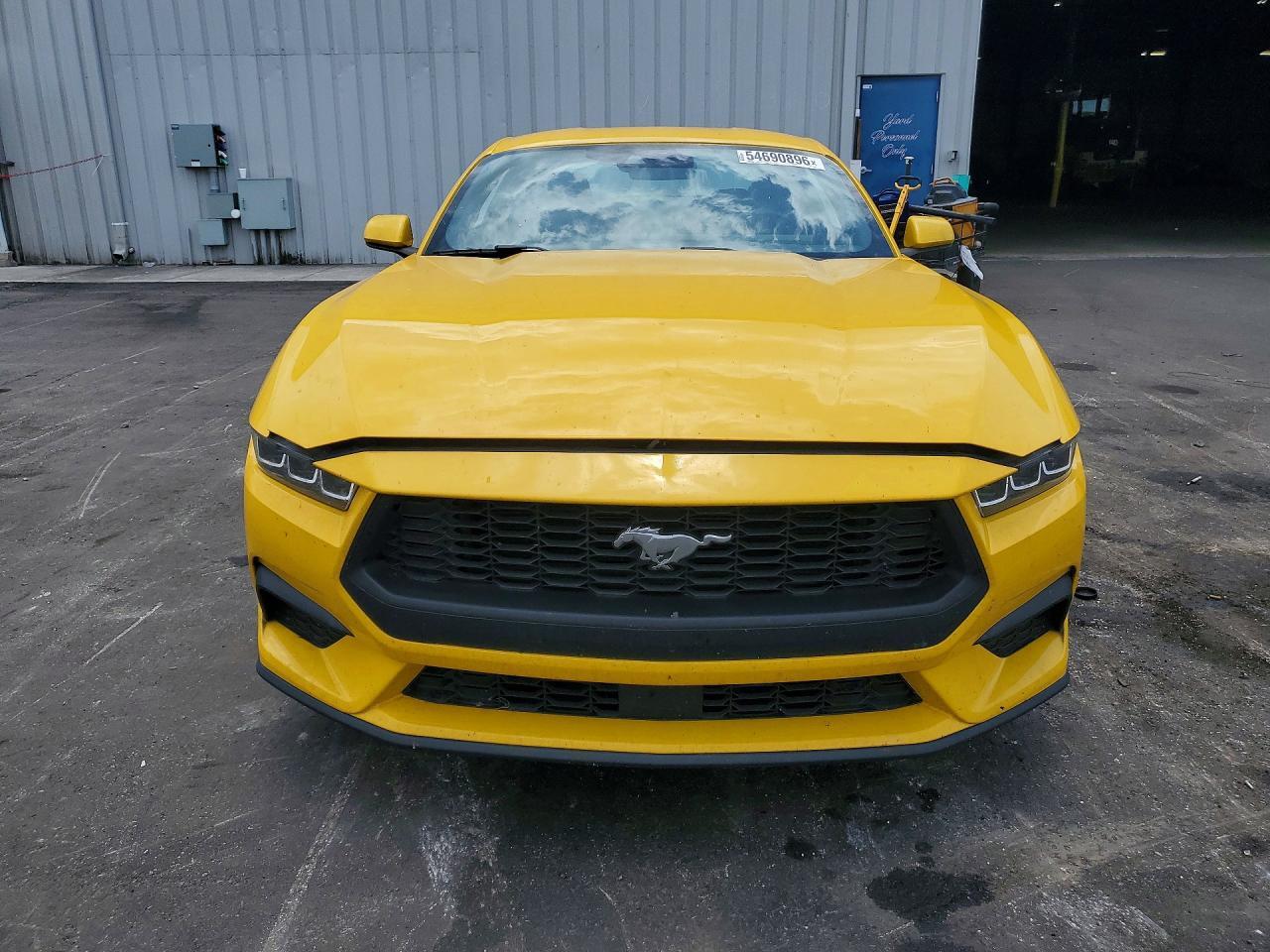 2024 Ford Mustang - Фото 5