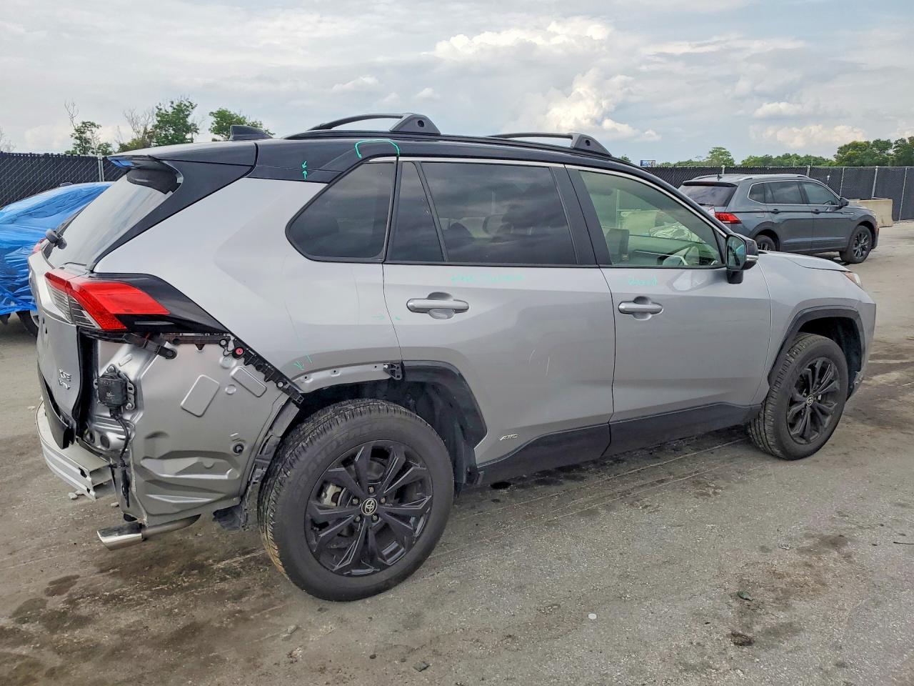 2025 Toyota Rav4 Xse - Фото 3
