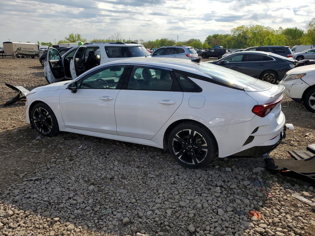 2023 Kia K5 Gt Line - Фото 2