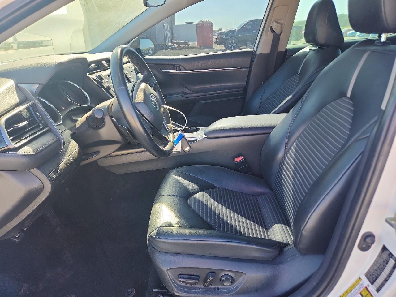 2019 Toyota Camry Se - Image 7