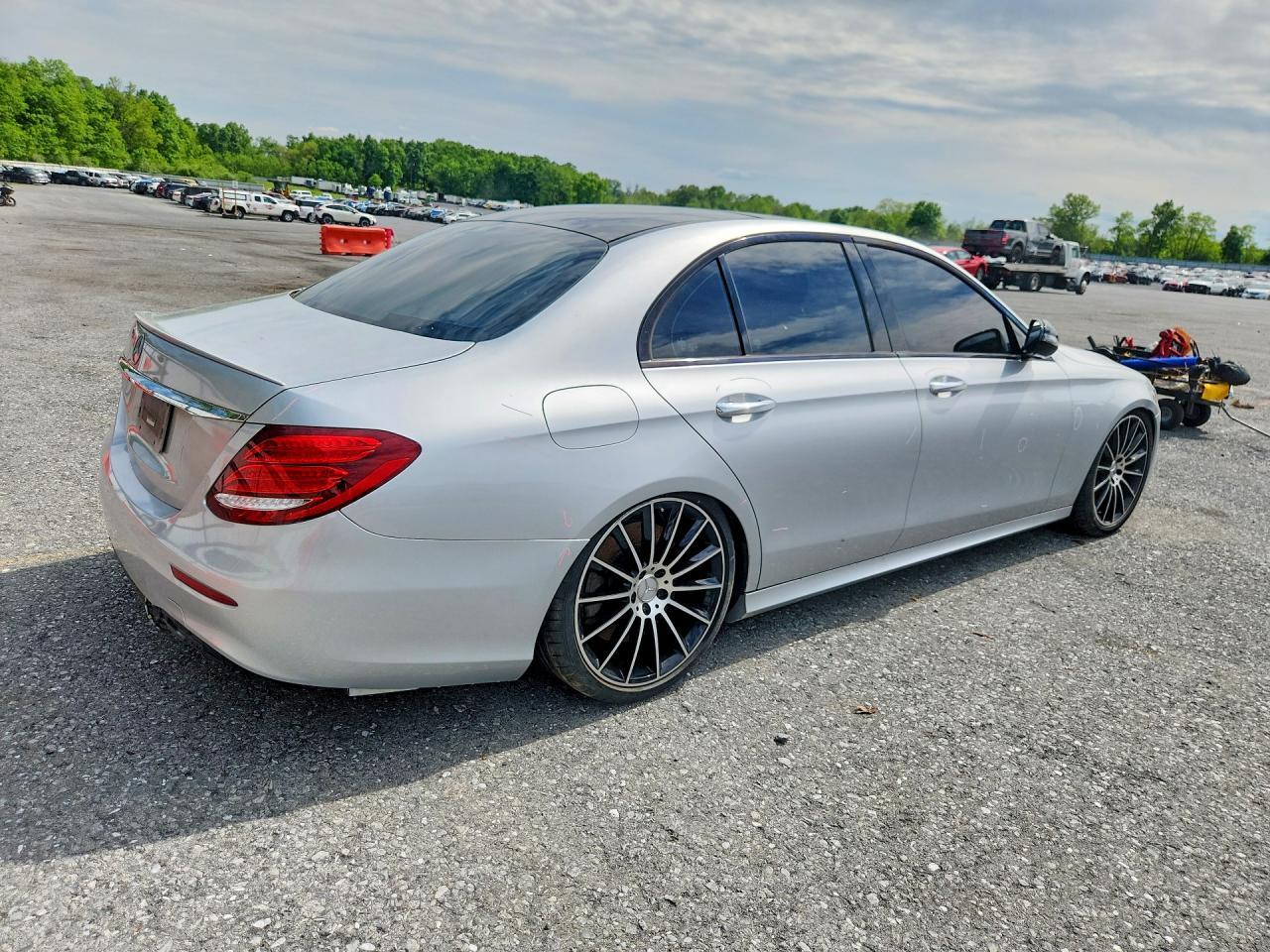 2020 Mercedes-Benz E Amg 53 4Matic - Фото 3