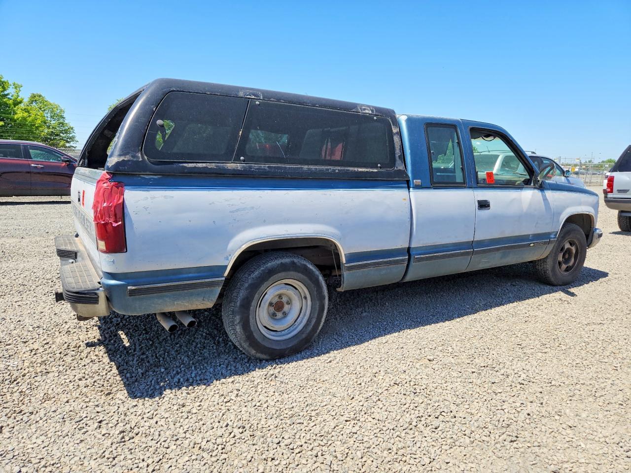 1991 Chevrolet Gmt-400 C1500 - Image 3