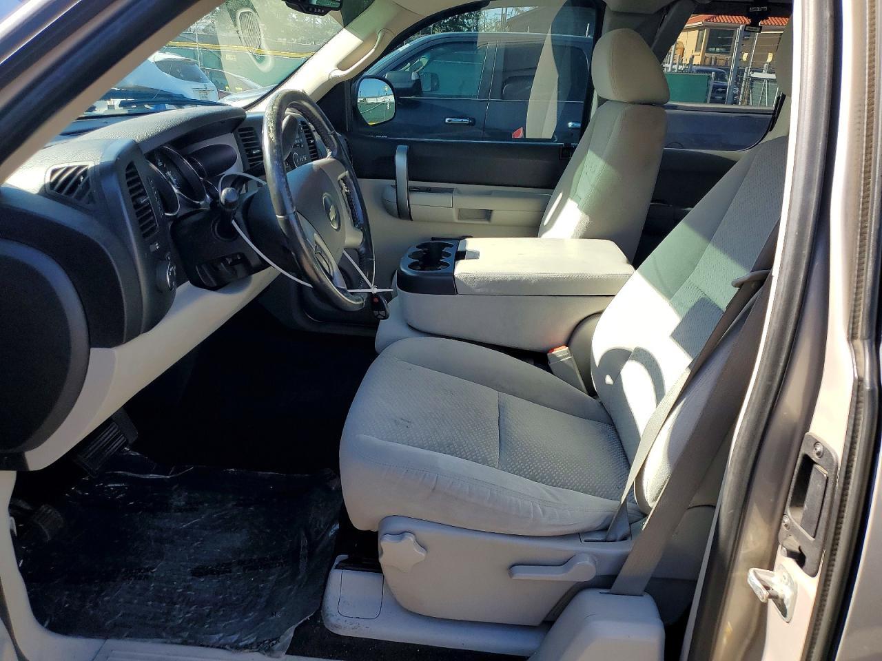 2007 Chevrolet Silverado K1500 - Image 7