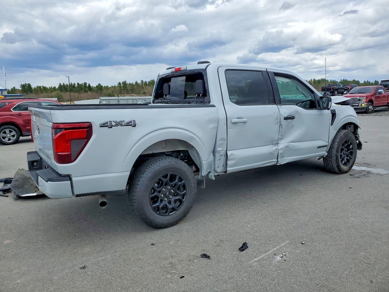 2025 Ford F150 Xlt - Image 3