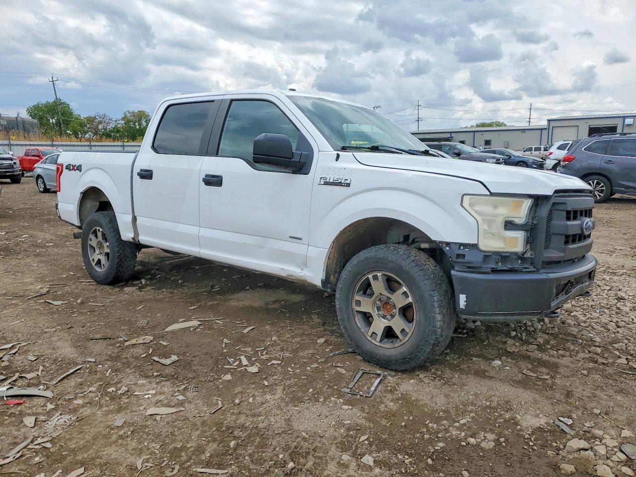 2015 Ford F150 Supercrew - Image 4