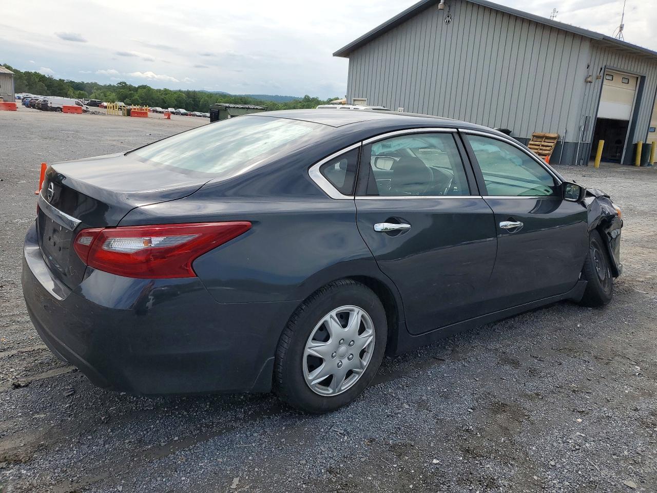 2018 Nissan Altima 2.5 S - Image 3