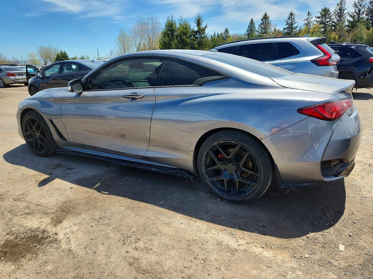 2017 Infiniti Q60 3.0T Premium - Фото 2