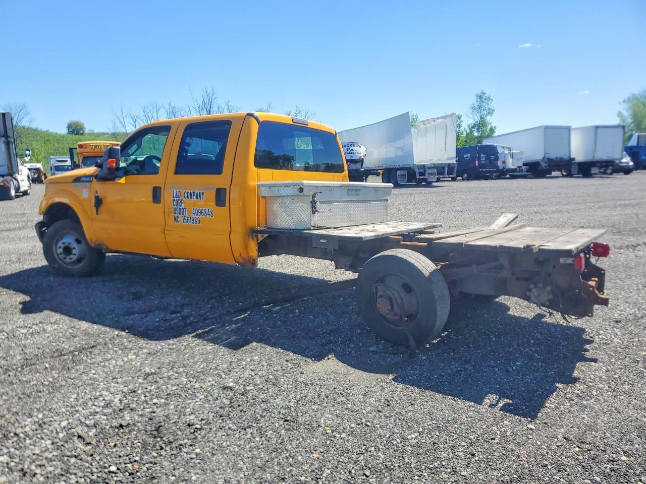 2013 Ford F350 Super Duty - Image 2