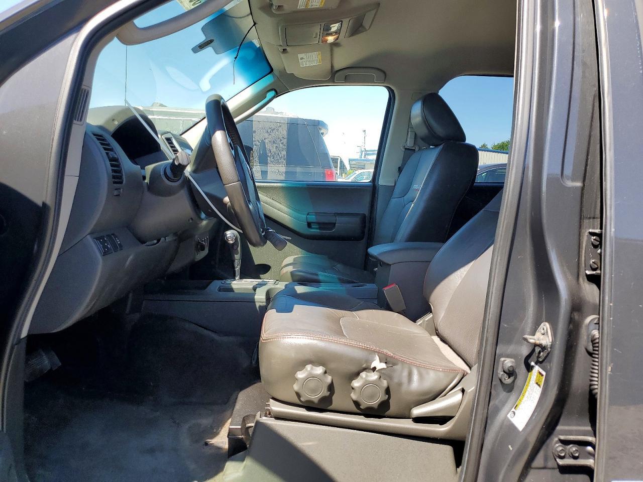 2012 Nissan Xterra X - Фото 7