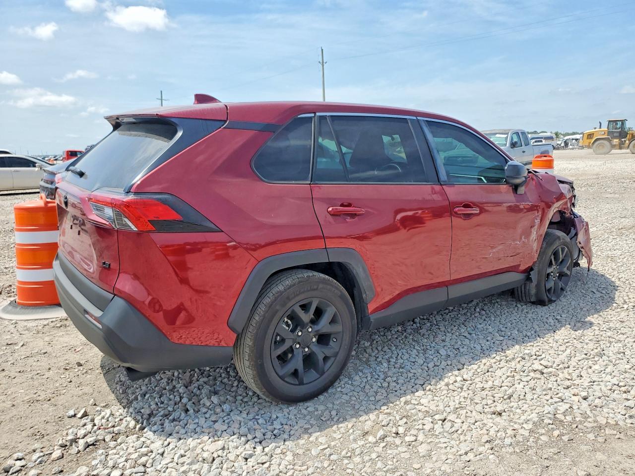 2025 Toyota Rav4 Le - Фото 3