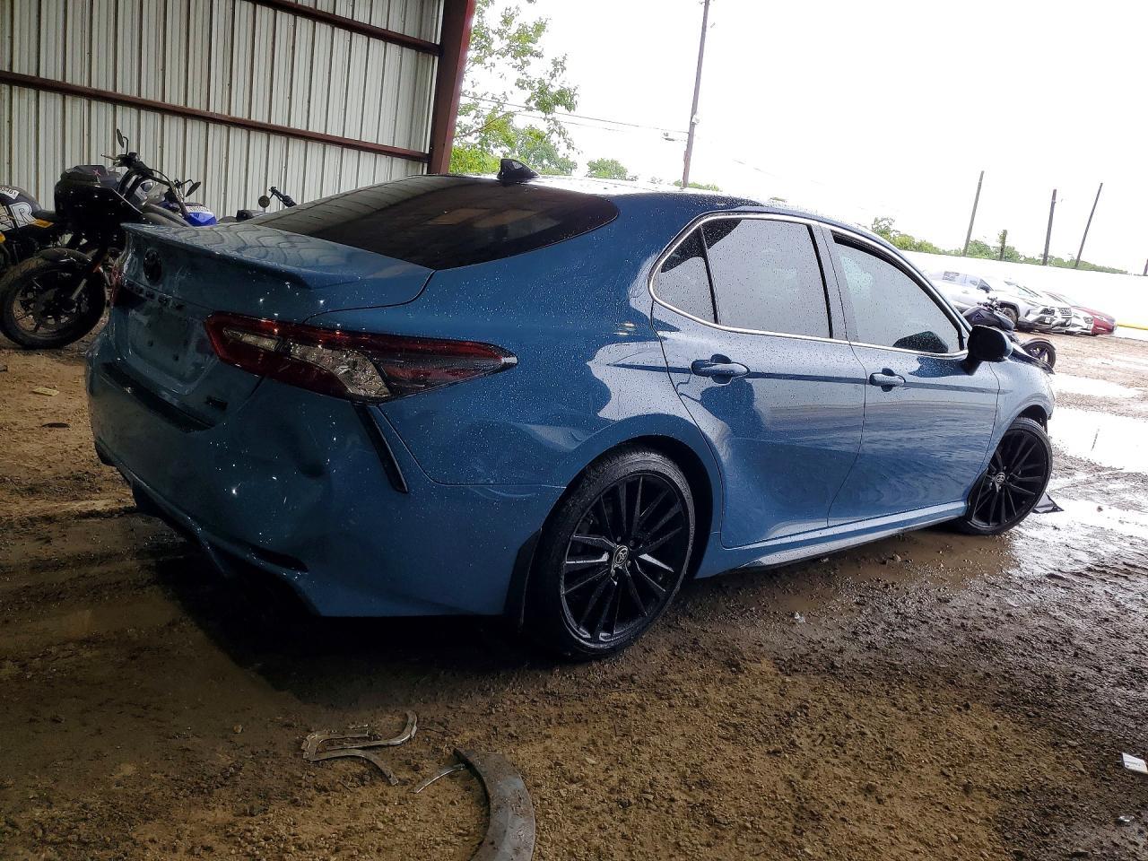 2023 Toyota Camry Xse - Фото 3
