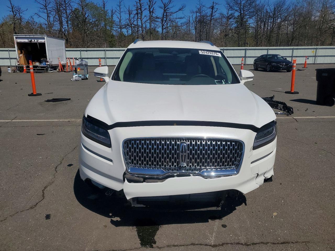2021 Lincoln Nautilus - Image 5