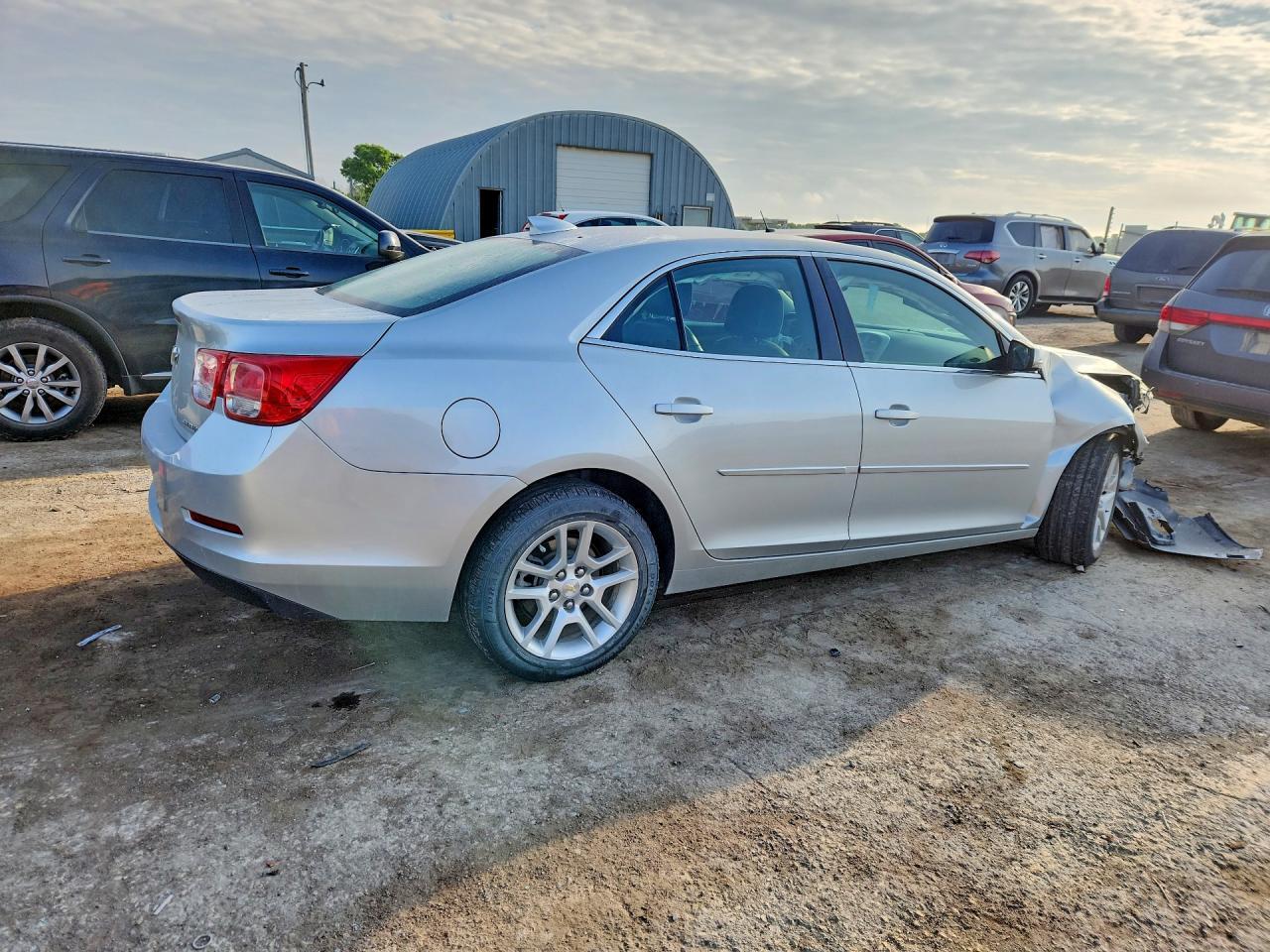 2015 Chevrolet Malibu 1Lt - Фото 3