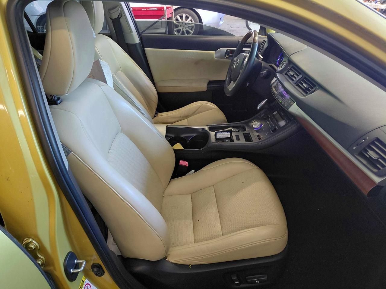 2013 Lexus Ct 200 - Image 5