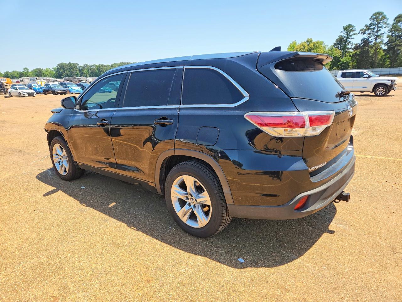 2016 Toyota Highlander Limited - Фото 2
