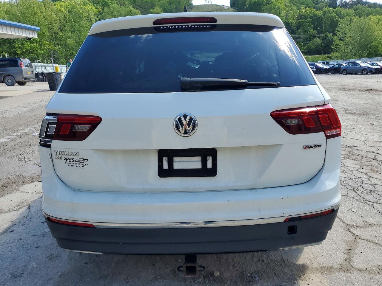 2020 Volkswagen Tiguan Se - Фото 6