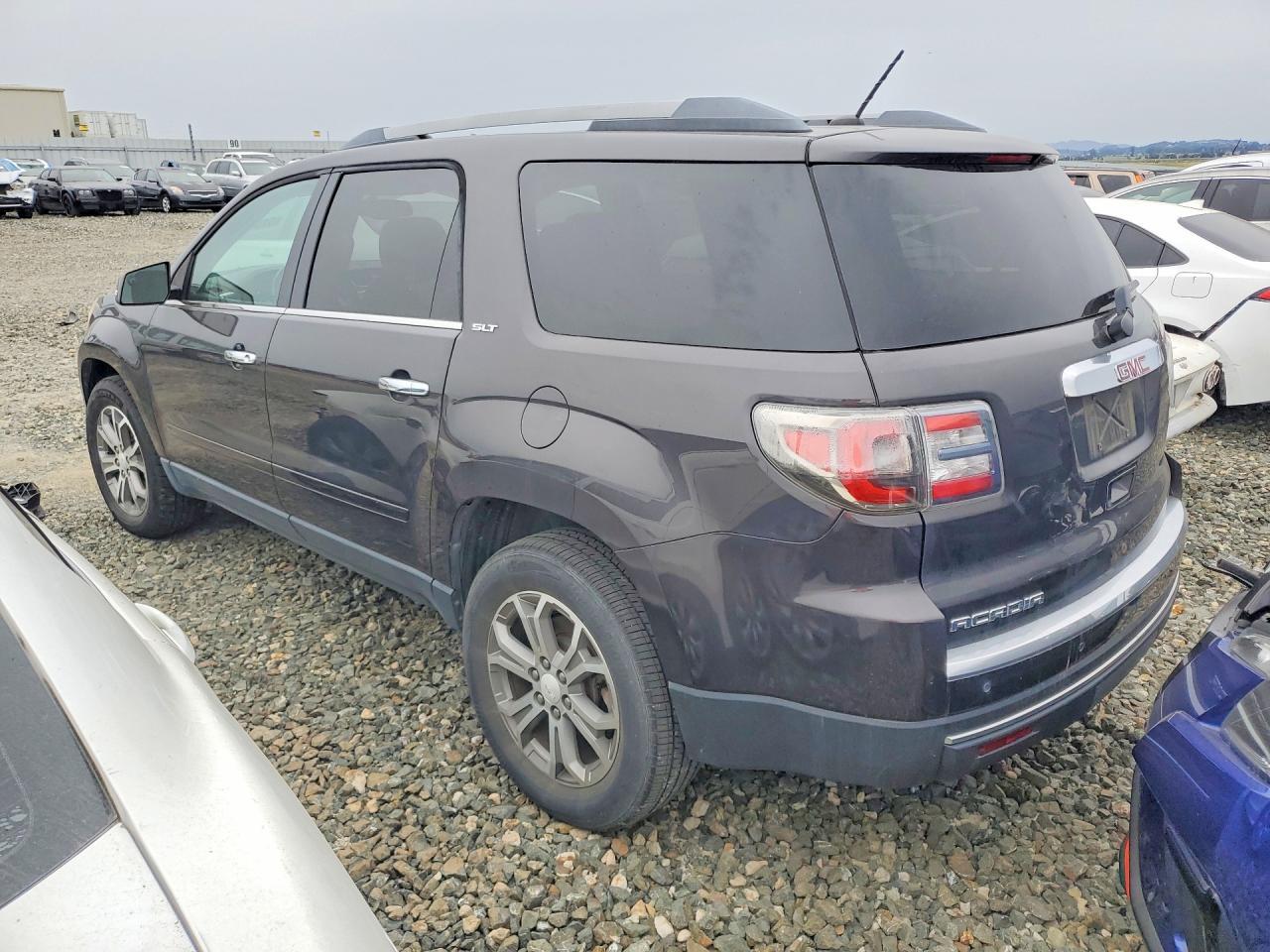 2014 GMC Acadia Slt-1 - Image 2