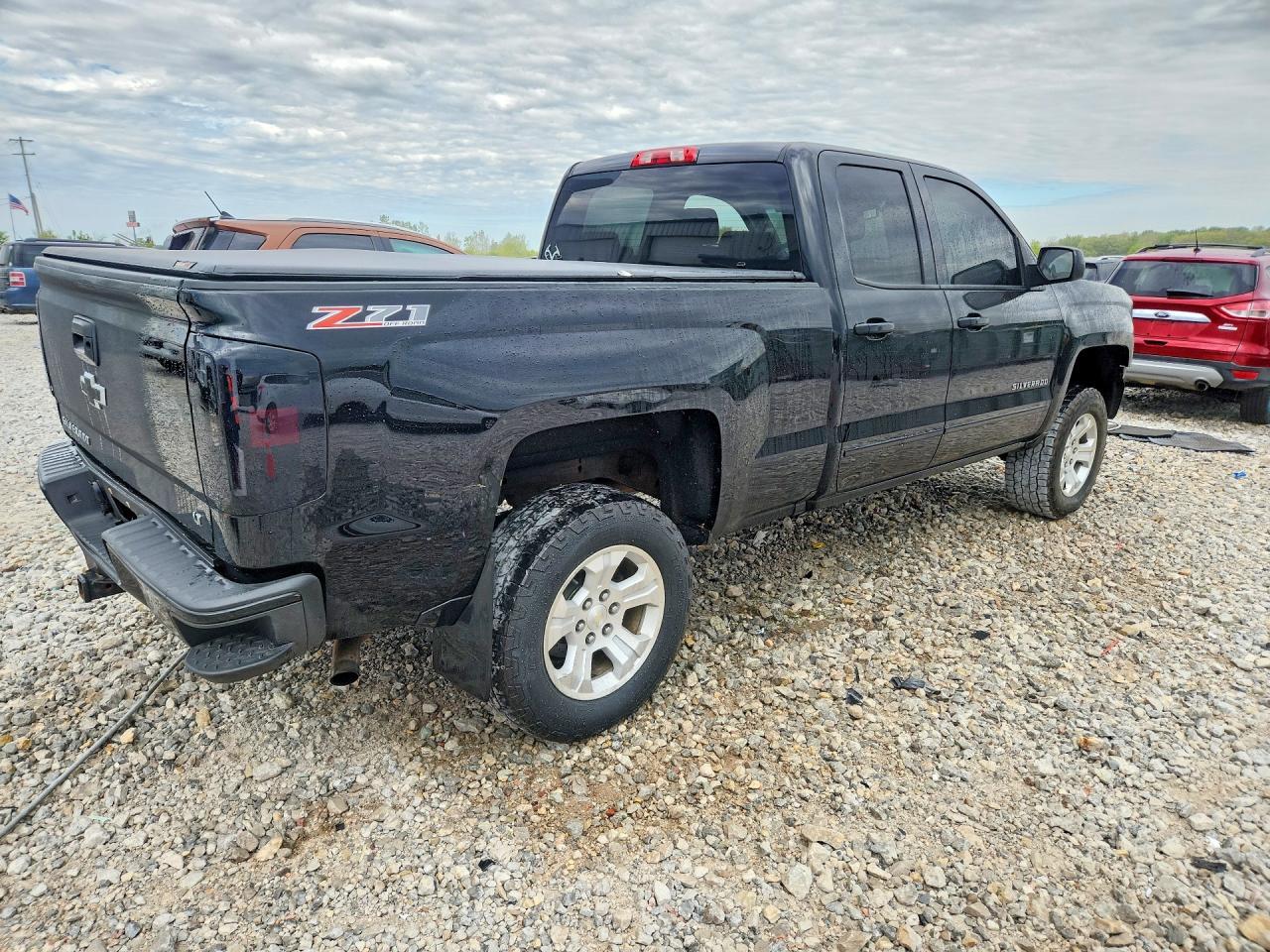 2017 Chevrolet Silverado K1500 Lt - Фото 3