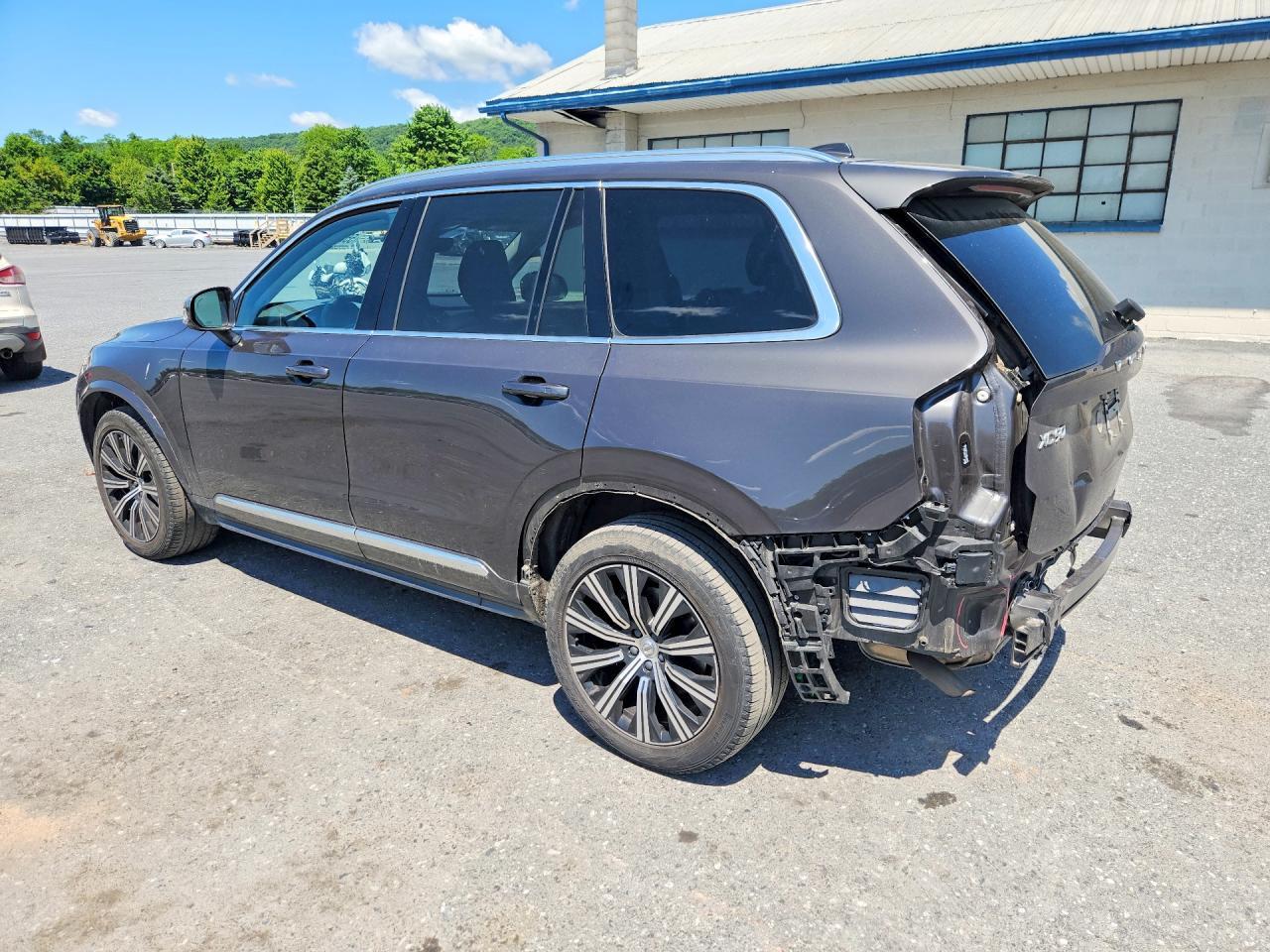 2024 Volvo Xc90 Plus - Image 2