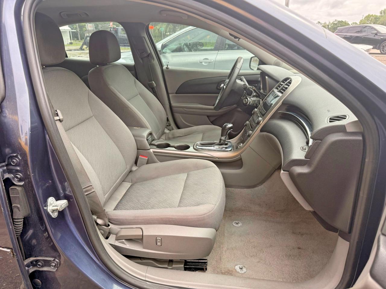 2013 Chevrolet Malibu Ls - Фото 5