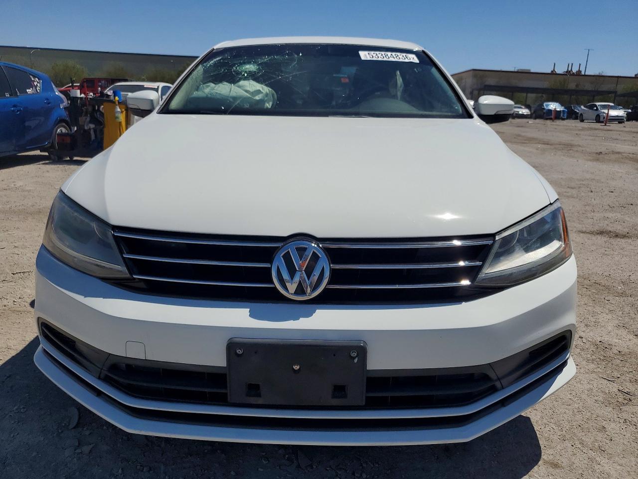 2017 Volkswagen Jetta Se - Image 5
