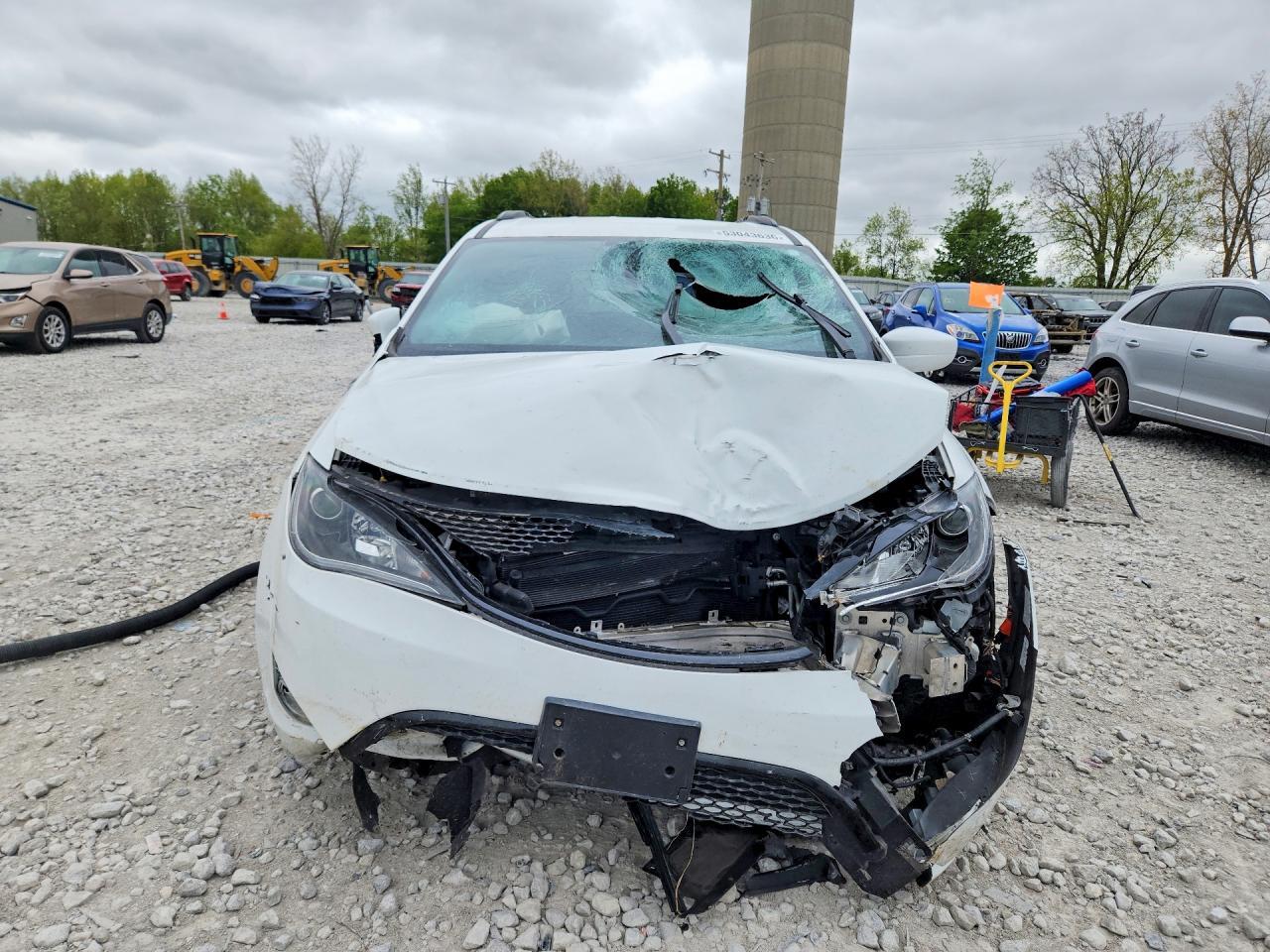 2018 Chrysler Pacifica Touring L - Фото 5