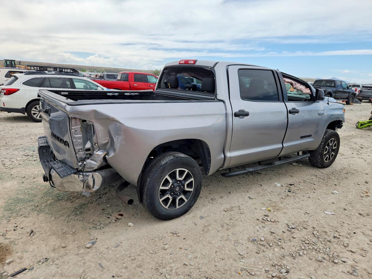 2018 Toyota Tundra Crewmax Sr5 - Фото 3