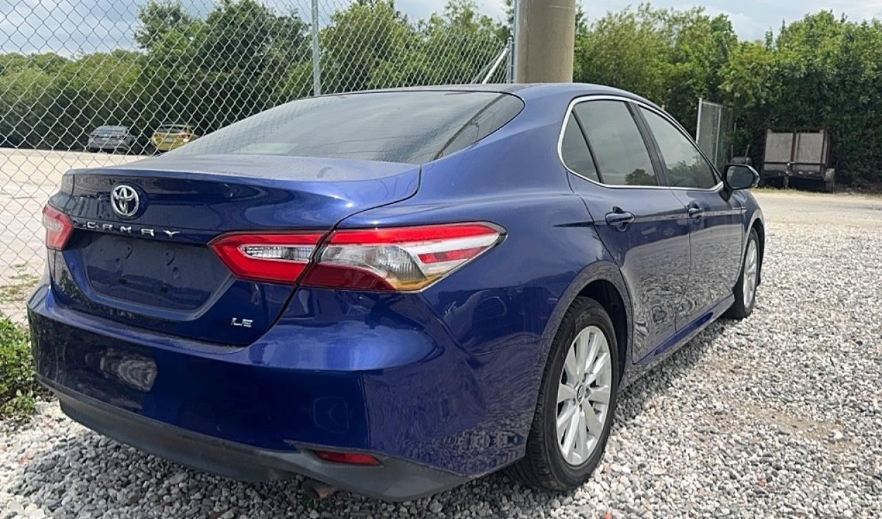 2018 Toyota Camry Le - Image 4
