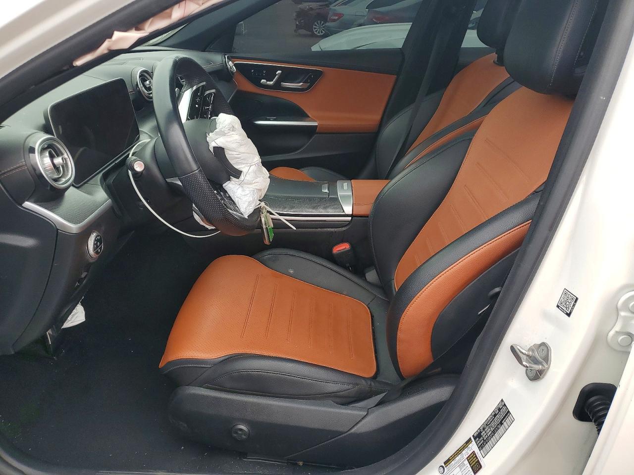 2023 Mercedes-Benz C 300 - Image 7